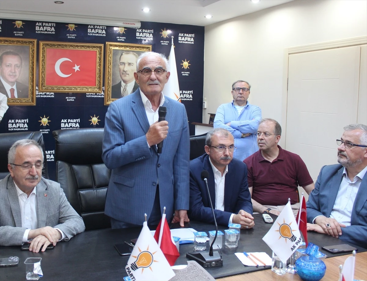 Yusuf Ziya Yılmaz, Bafra'da bayramlaşma programına katıldı